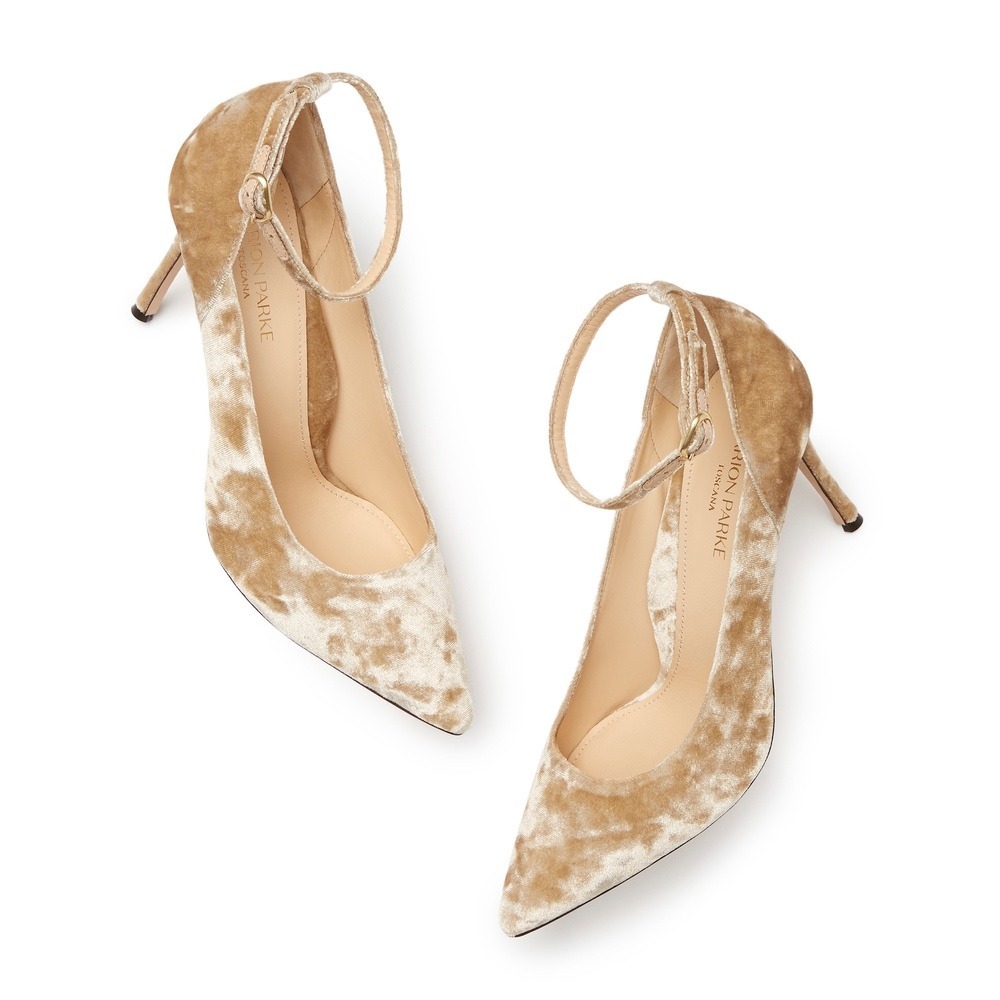 MARION PARKE Muse Pumps‎ Velvet Ankle Strap Pointed Toe Heels Size 40 Champagne